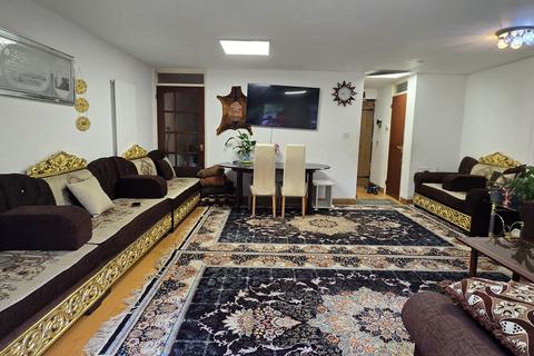 3 bedroom semi-detached house for sale, Western Road, London W5