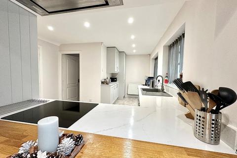 4 bedroom detached house for sale, Cottesbrooke Gardens, East Hunsbury, Northampton NN4