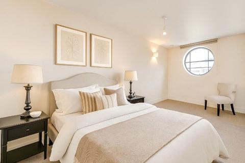 3 bedroom flat for sale, Alexandra Road, St Johns Wood, London NW8