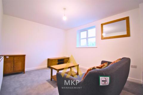 5 bedroom terraced house to rent, Milner Road, Selly Oak, Birmingham B29
