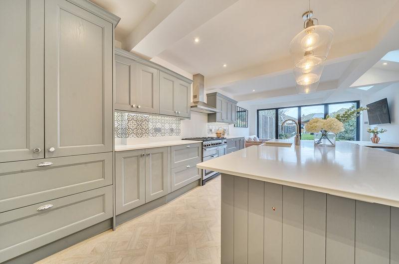 Kitchen dining room