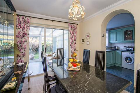 undefined, Castle Avenue, Penarth