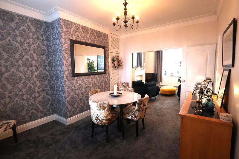 Dining Room/Lounge