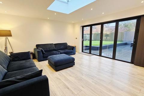 5 bedroom detached house for sale, Dorchester Way, Hereford HR2