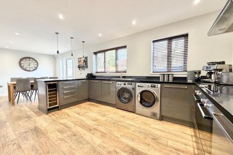 4 bedroom detached house for sale, GEORGE BUTLET CLOSE, LACEBY