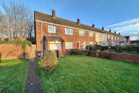 3 bedroom end of terrace house for sale, Hargrave Drive, Great Sutton
