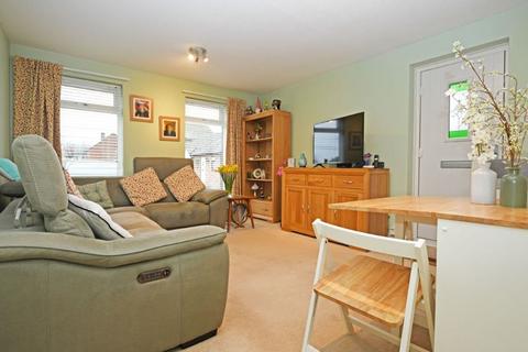 2 bedroom semi-detached house for sale, Mayfair Avenue, Maidstone