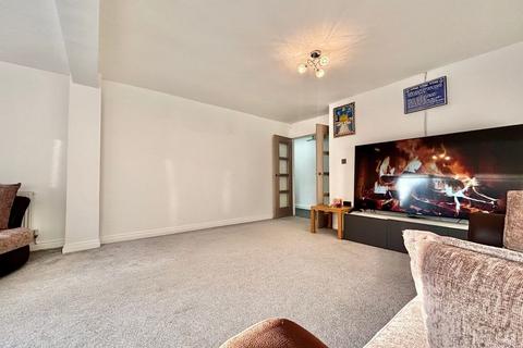 4 bedroom semi-detached house for sale, Whitecrest, Great Barr, Birmingham B43 6EW