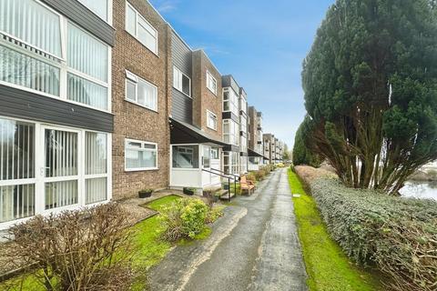 1 bedroom flat for sale, Daisyfield Court, Bury
