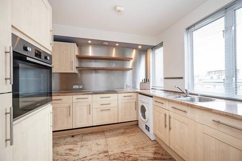 2 bedroom flat to rent, Dingley Road, Islington, London, EC1V