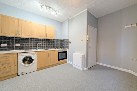 undefined, To Let - York Terrace, Manchester Road, Southport - One Bedroom First Floor Apt