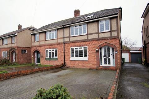 4 bedroom semi-detached house for sale, Romsey Avenue, Fareham PO16