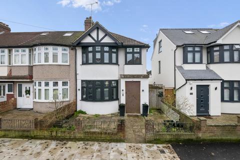 Ribblesdale Avenue, Northolt