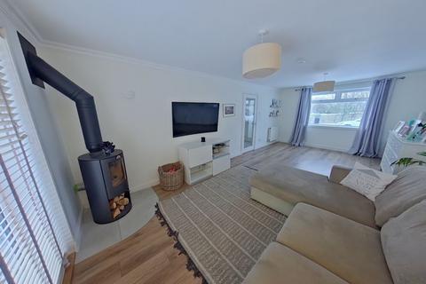 3 bedroom semi-detached house for sale, Pennyland Drive, Thurso
