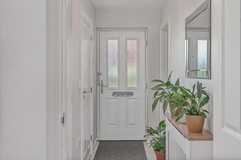 3 bedroom semi-detached house for sale, Wardington Road, Banbury - No onward chain
