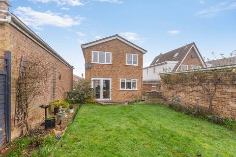 3 bedroom detached house for sale, Meadow View, Banbury