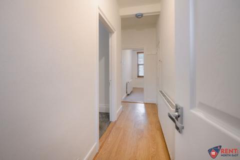 2 bedroom apartment to rent, Canterbury Street, South Shields