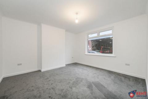 2 bedroom apartment to rent, Norham Road, North Shields