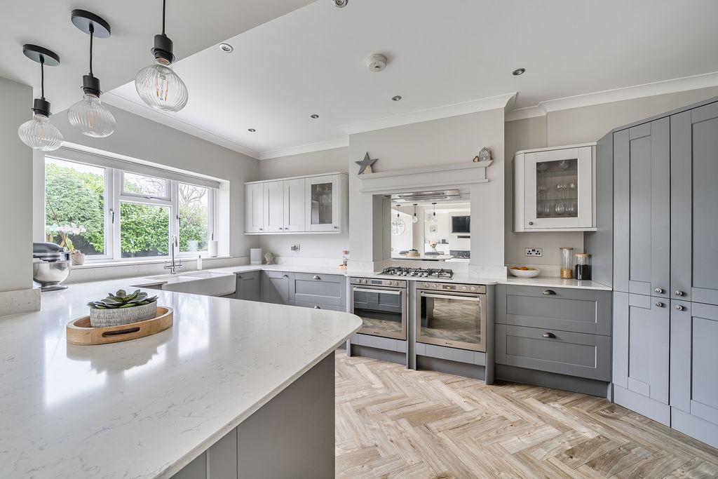 Kitchen/ Dining/...