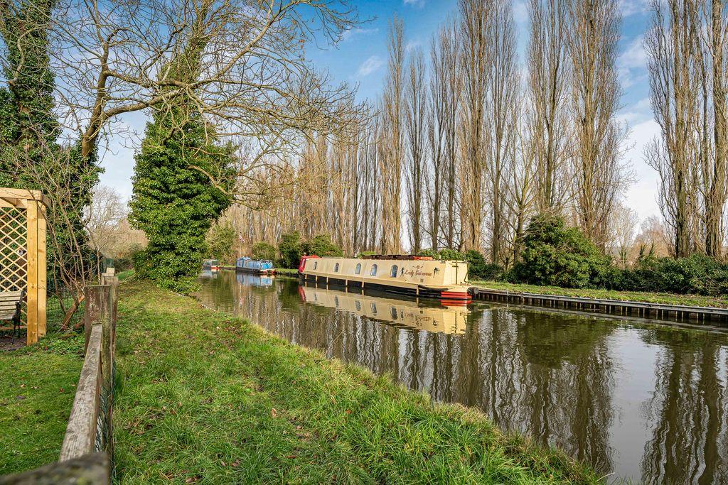 Canal View