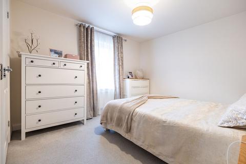 3 bedroom semi-detached house for sale, Neweham Road, Eagle Farm South, Milton Keynes