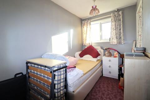 3 bedroom end of terrace house for sale, Dorset Close, Milton Keynes