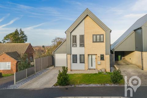 3 bedroom detached house for sale, Commodores Close, Sheerness ME12