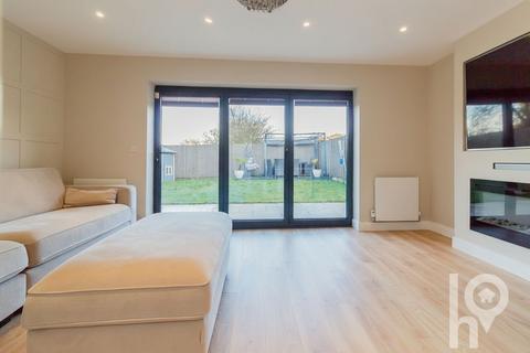 3 bedroom detached house for sale, Commodores Close, Sheerness ME12