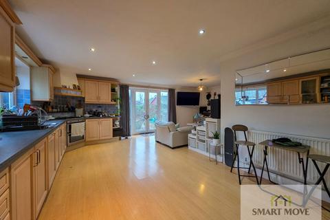 4 bedroom detached bungalow for sale, Hesketh Lane, Preston PR4