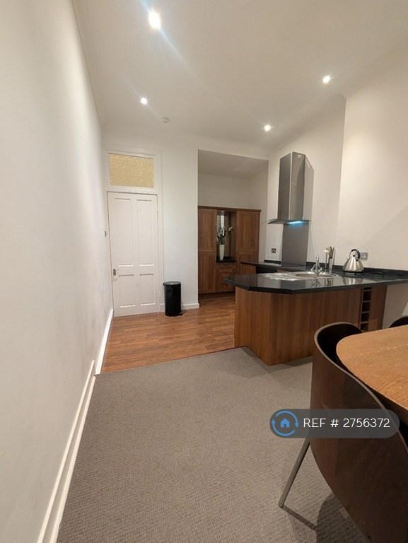 Dining Area - 2