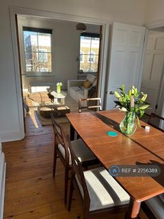 2 bedroom maisonette to rent, Northchurch Road, London, N1