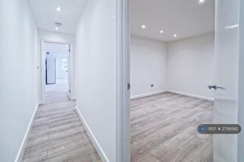 undefined, Church Street, Enfield, EN2
