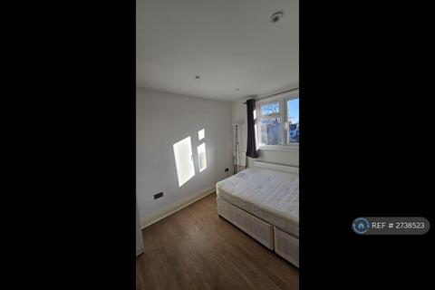 undefined, Grove Road, London, E17