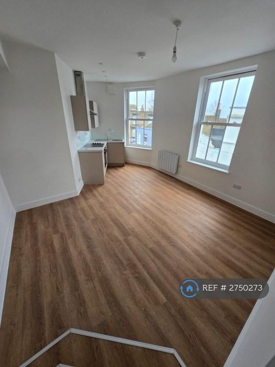 Flat 5