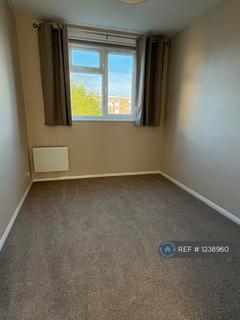 2 bedroom flat to rent, Haig Court, Chelmsford, CM2