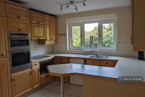 4 bedroom detached house to rent, High Street, Morcott, Oakham, LE15