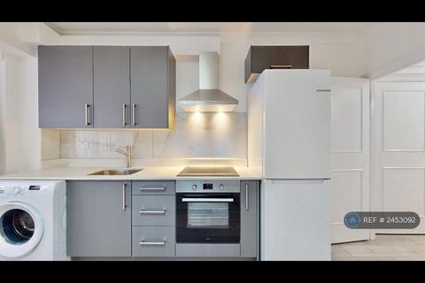 2 bedroom flat to rent, All Souls Avenue, London, NW10