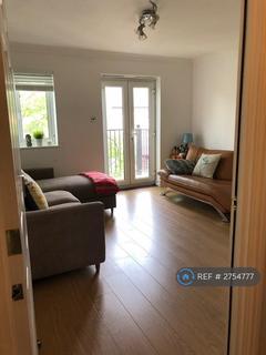 1 bedroom flat to rent, Brotherhood Court, Hayes, UB3