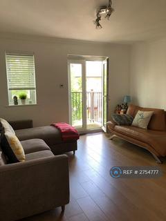 1 bedroom flat to rent, Brotherhood Court, Hayes, UB3