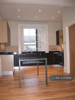 4 bedroom flat to rent, Belsize Road, London, NW6