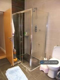 4 bedroom flat to rent, Belsize Road, London, NW6