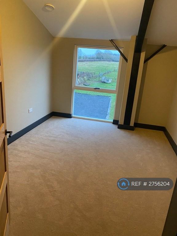 Bedroom (Upstairs)