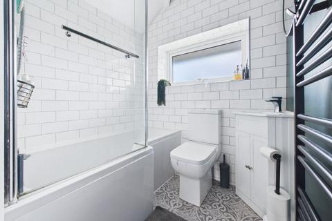 3 bedroom semi-detached house for sale, Winston Road, Gloucester