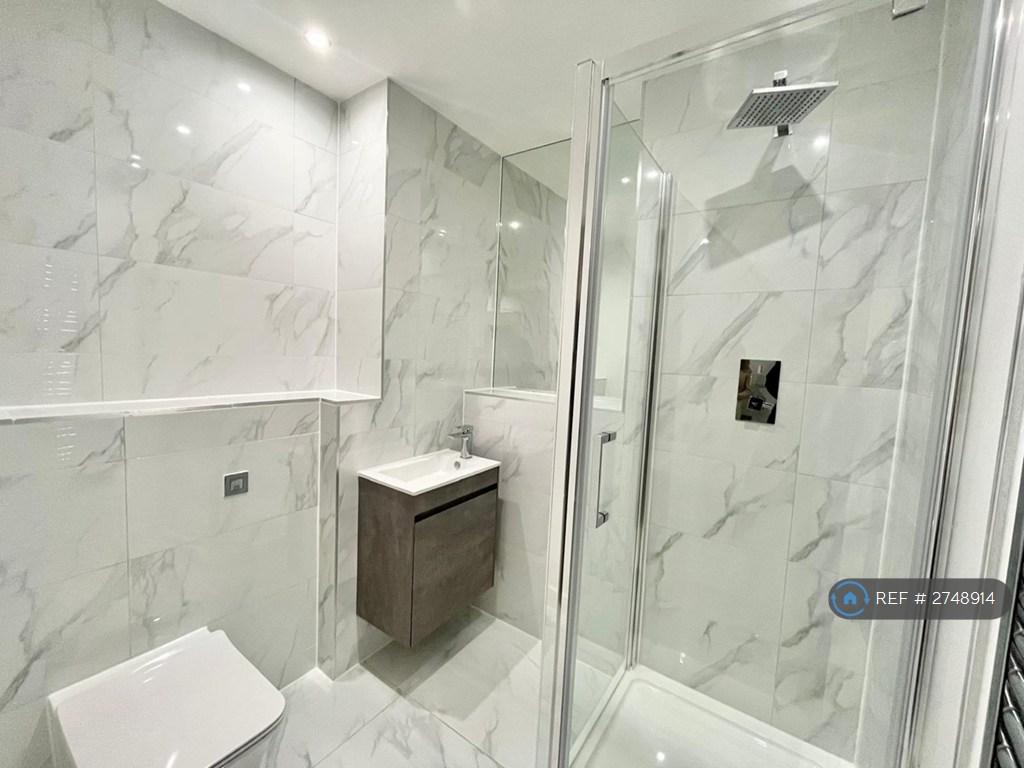 Private Ensuite