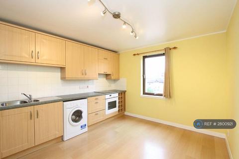 2 bedroom flat to rent, Linksfield Road, Aberdeen, AB24