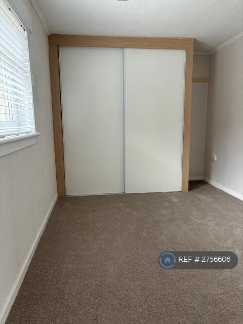 Bedroom2