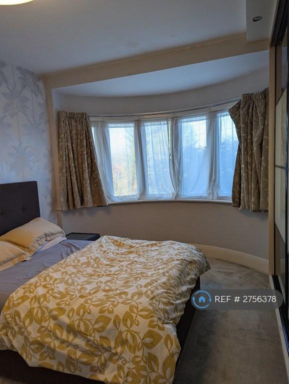 Bedroom1-b