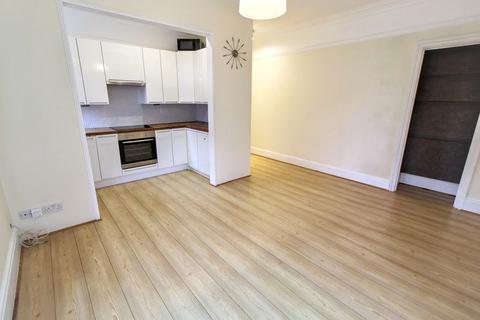 2 bedroom apartment for sale, 6 St. Augustins Road, Bournemouth