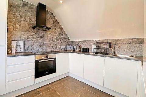 1 bedroom apartment for sale, Catherine Road, Benfleet