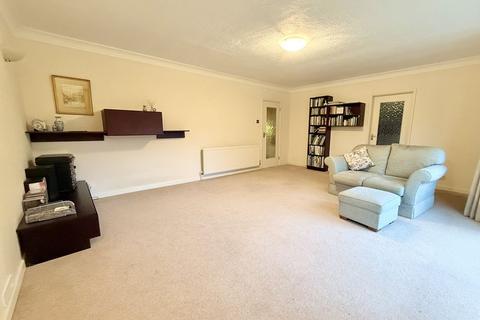 3 bedroom bungalow for sale, Knowles Close, Henfield